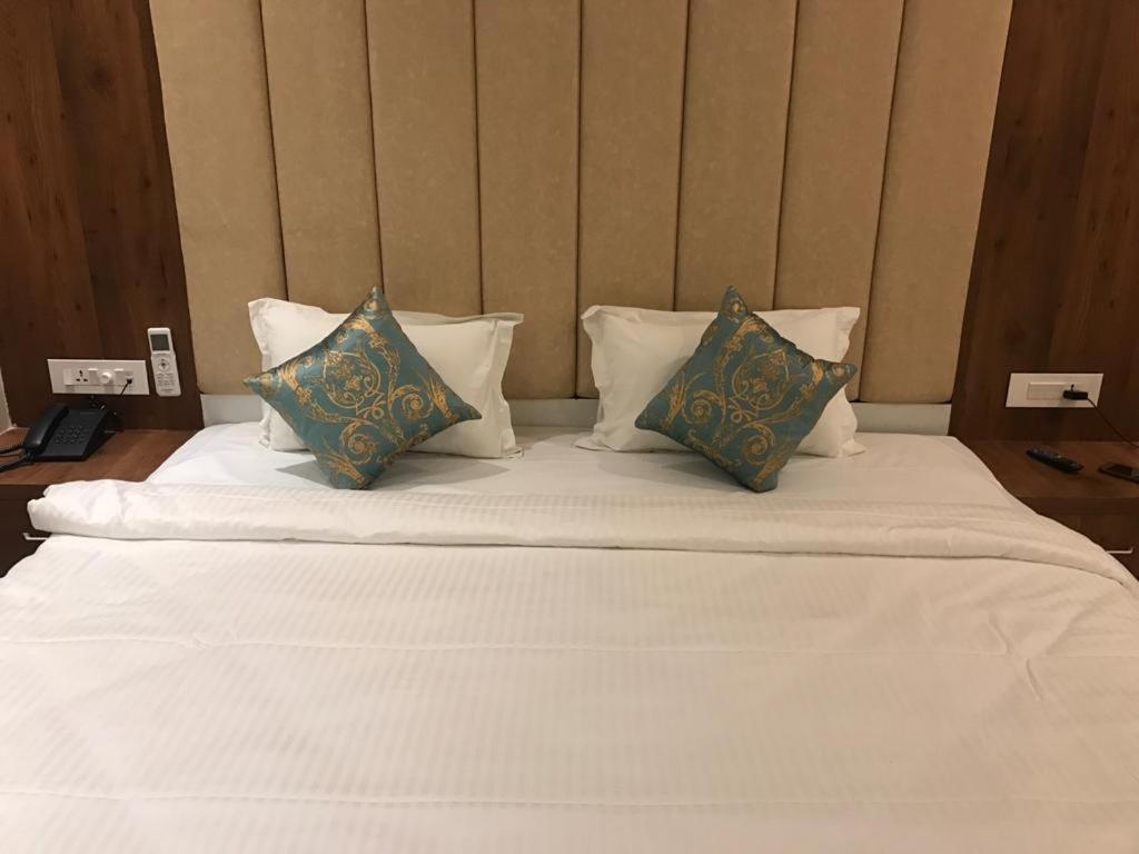 Hotel Hari Vilaas Варанасі Екстер'єр фото