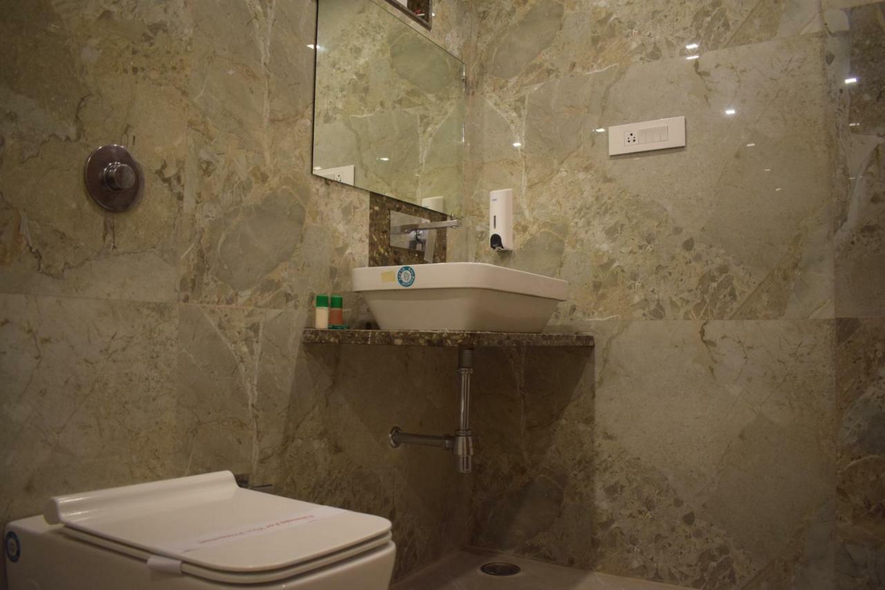 Hotel Hari Vilaas Варанасі Екстер'єр фото